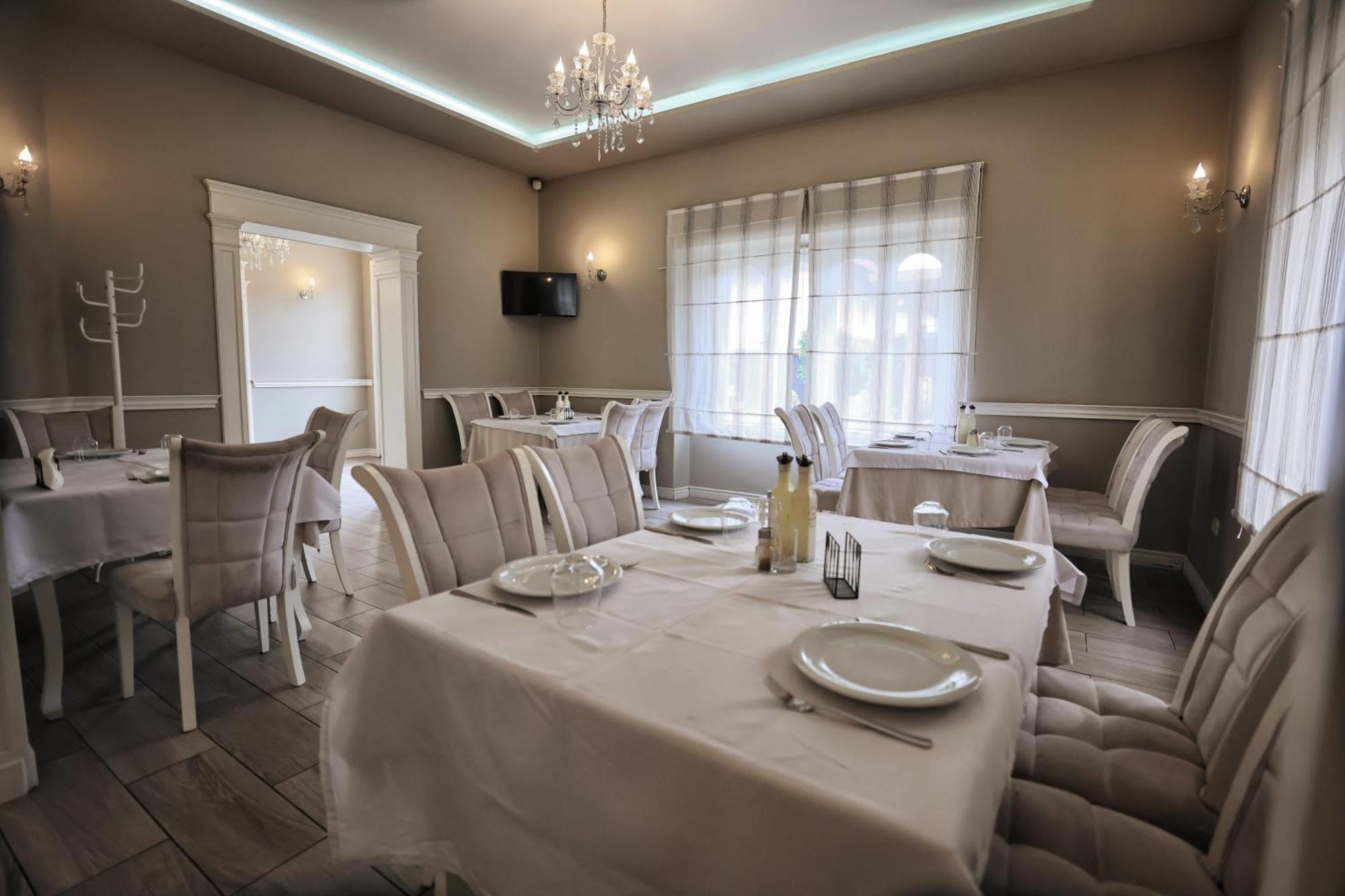 Vila Casablanca - Boutique Hotel & Restaurant Σκόδρα Εξωτερικό φωτογραφία