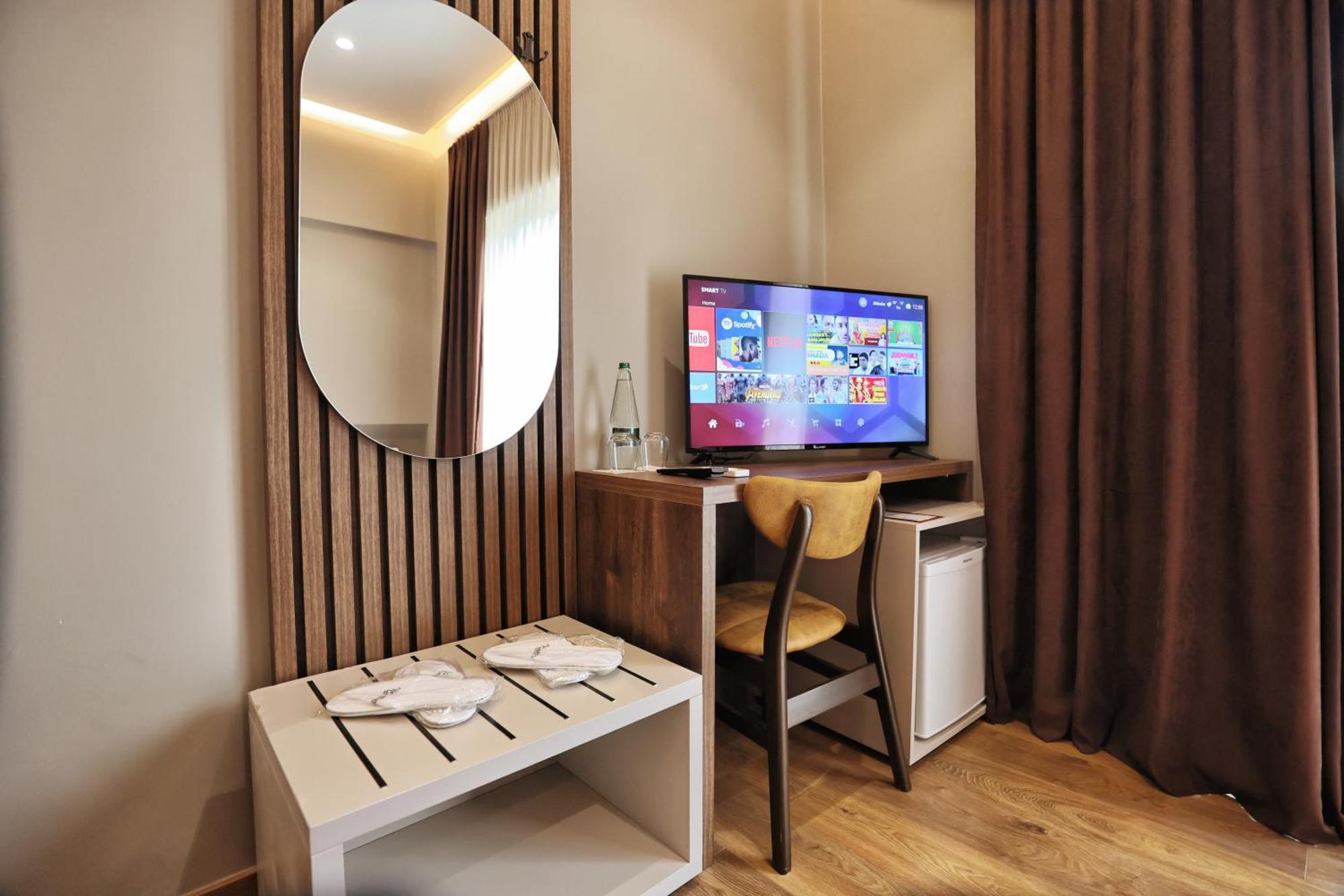 Vila Casablanca - Boutique Hotel & Restaurant Σκόδρα Εξωτερικό φωτογραφία