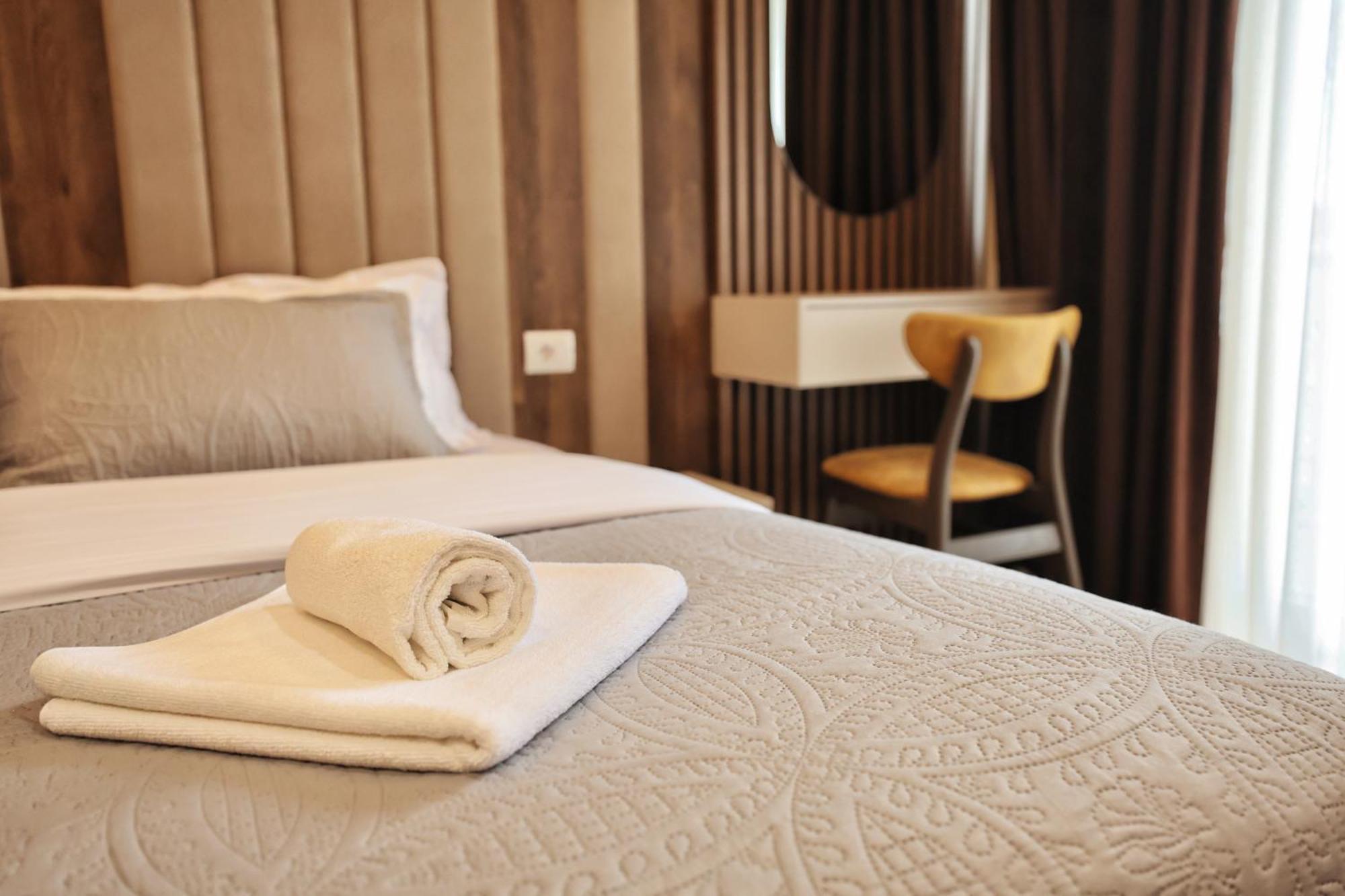 Vila Casablanca - Boutique Hotel & Restaurant Σκόδρα Εξωτερικό φωτογραφία